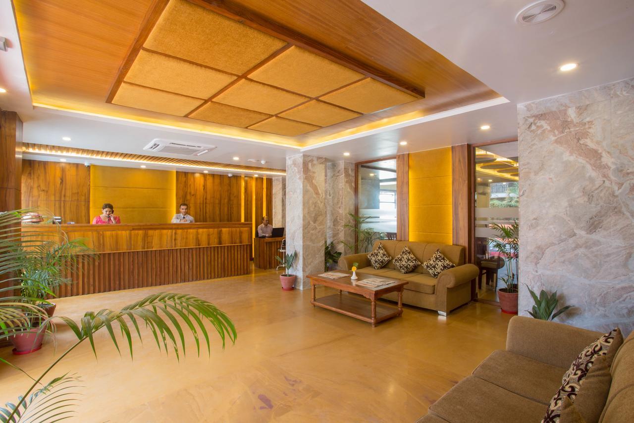 Hotel Portland Pokhara Zewnętrze zdjęcie