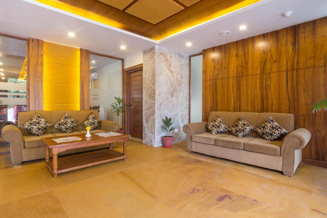 Hotel Portland Pokhara Zewnętrze zdjęcie